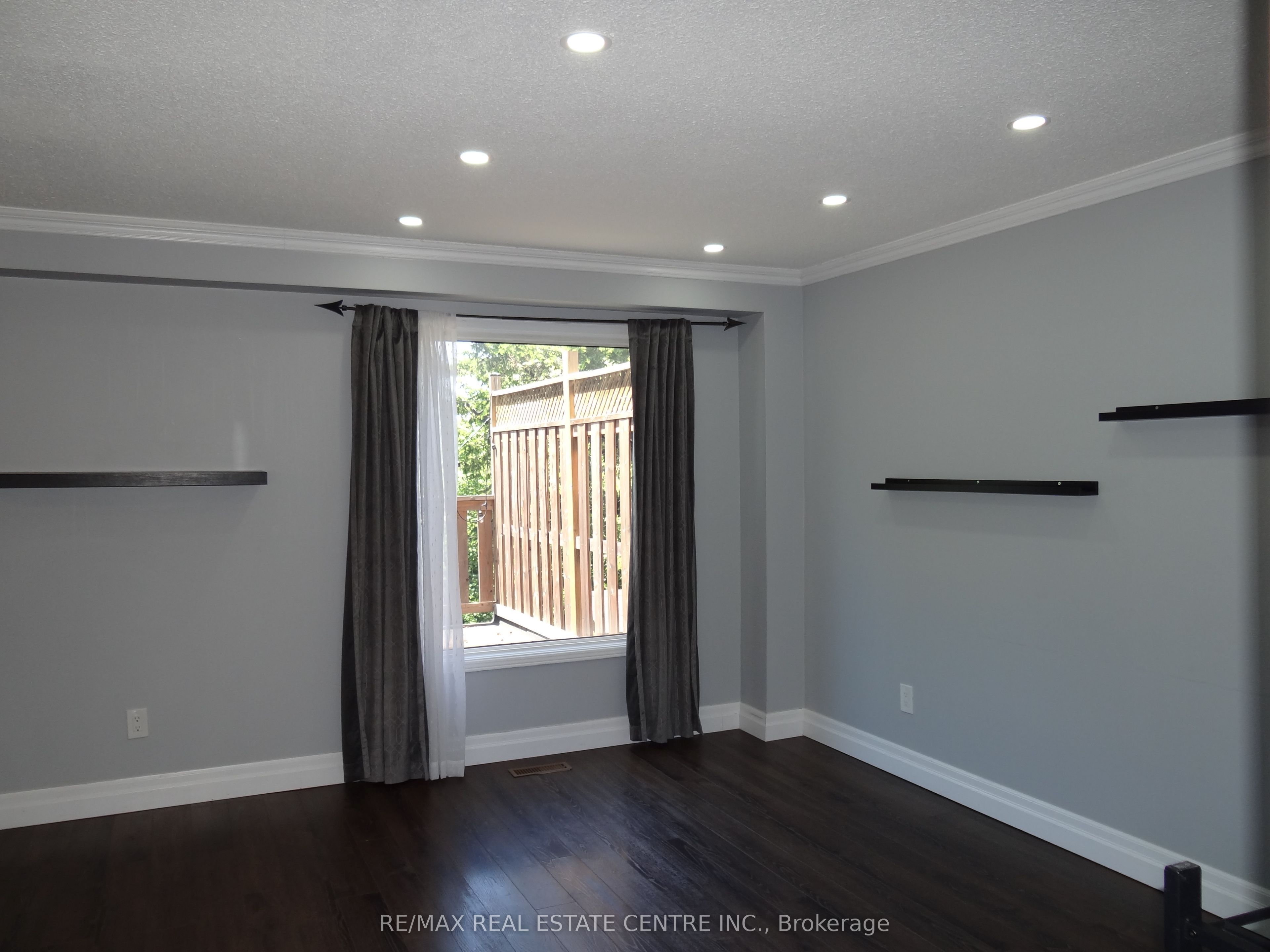 28 Rawling Crescent Property Photo 11