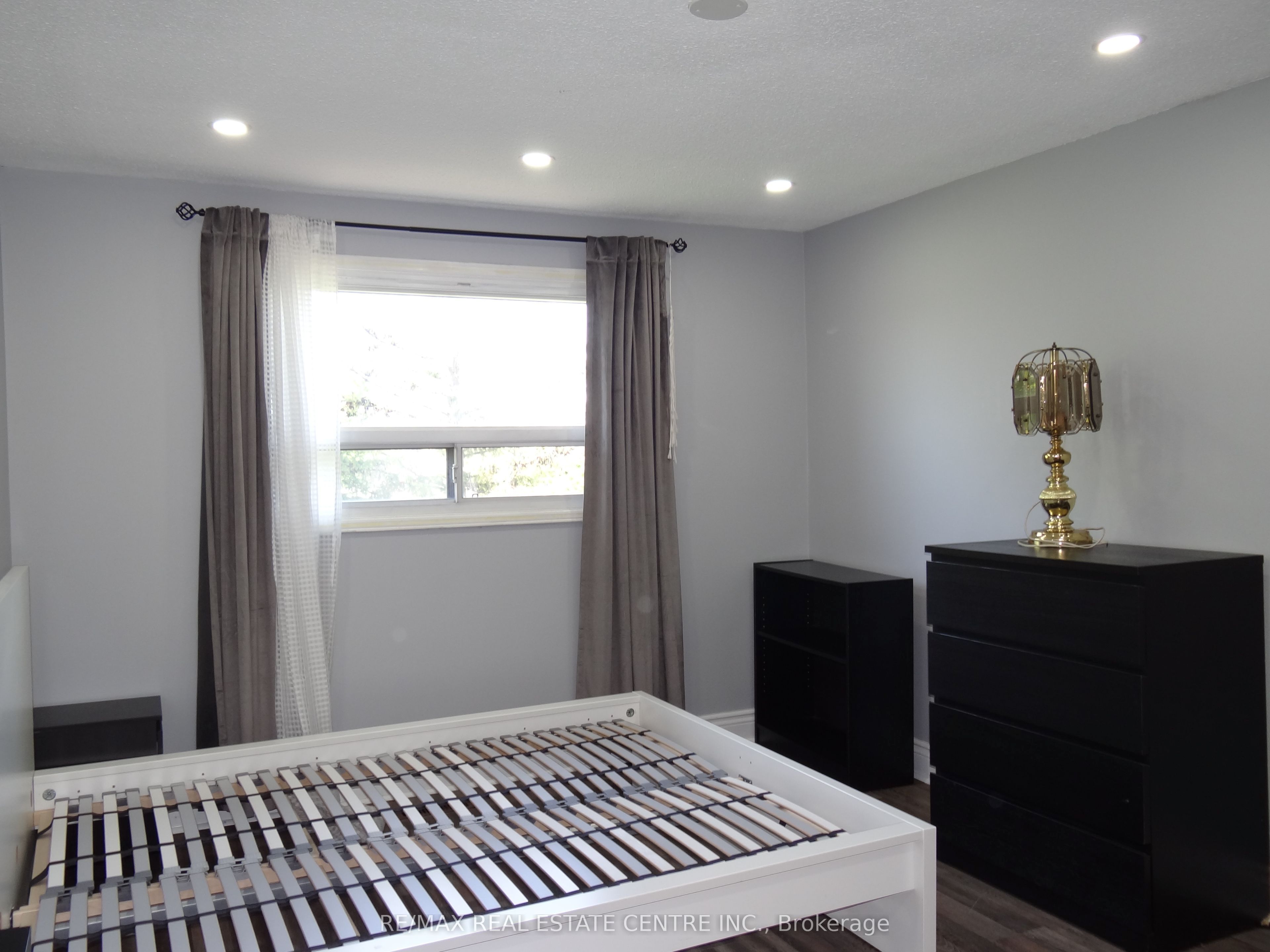 28 Rawling Crescent Property Photo 14