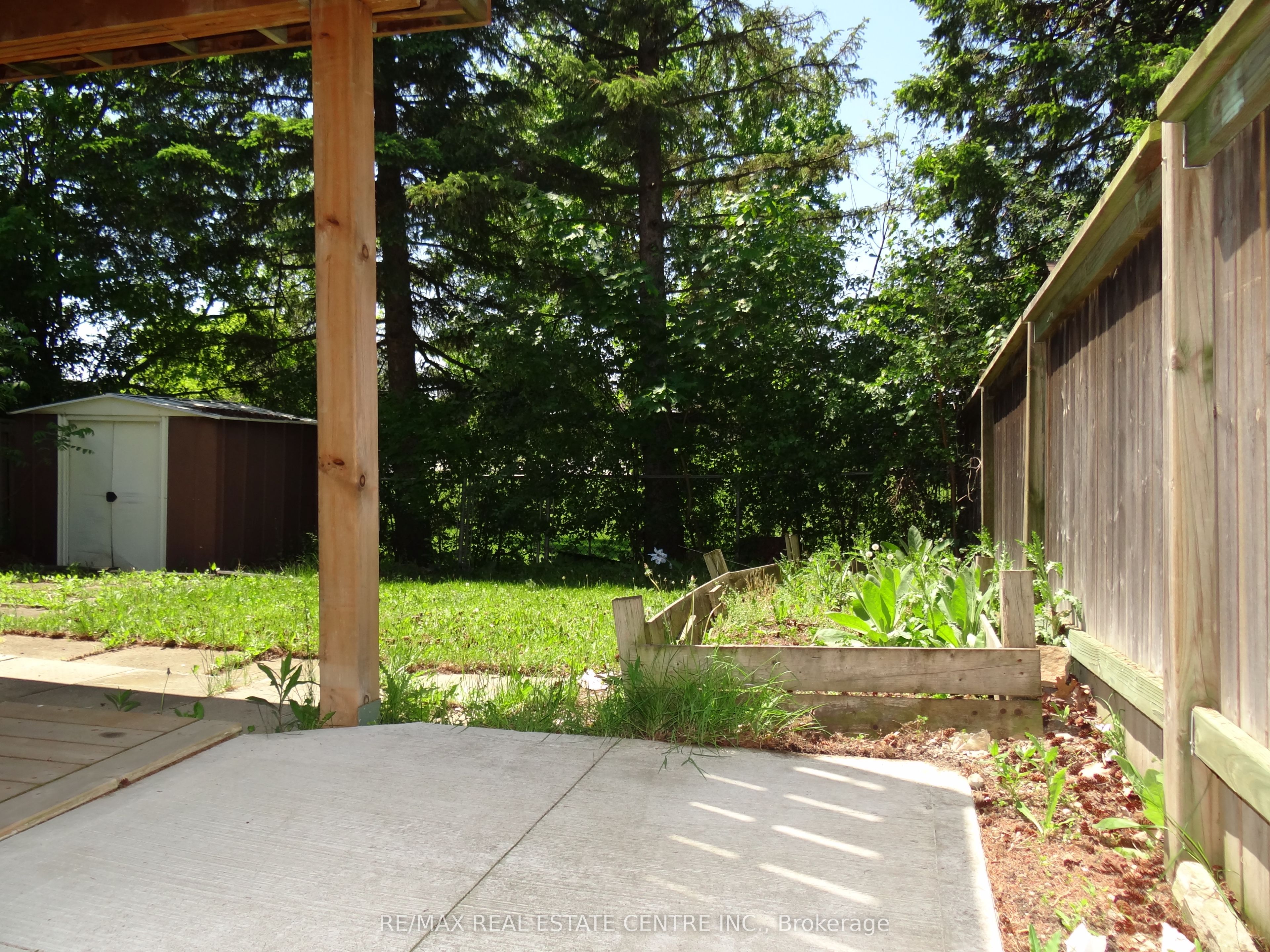 28 Rawling Crescent Property Photo 29