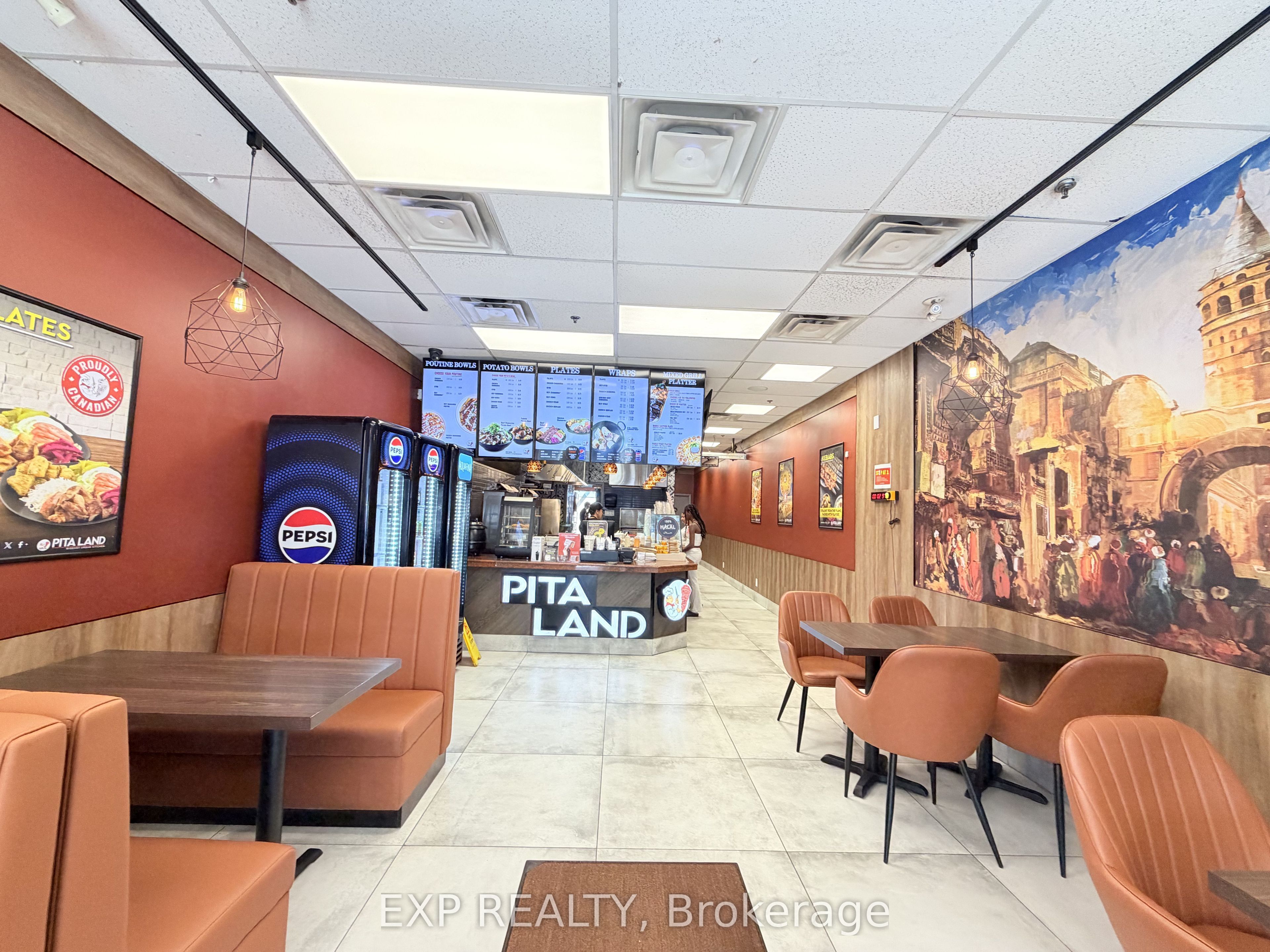 30 Eglinton Avenue W Property Photo 6
