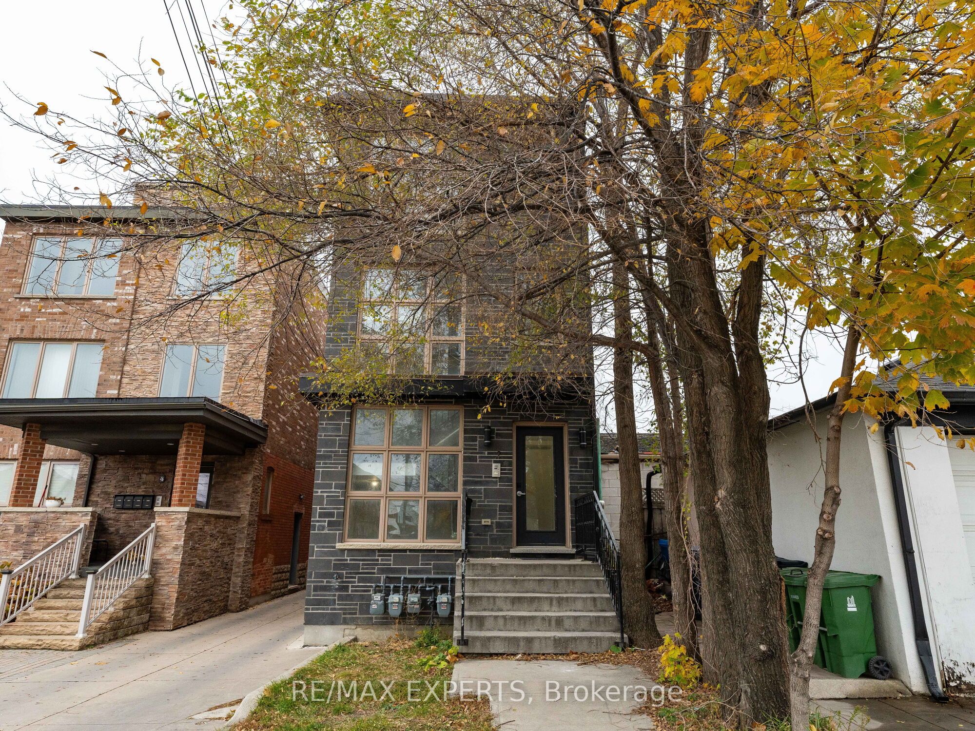 2 Hyde Avenue Property Photo 2