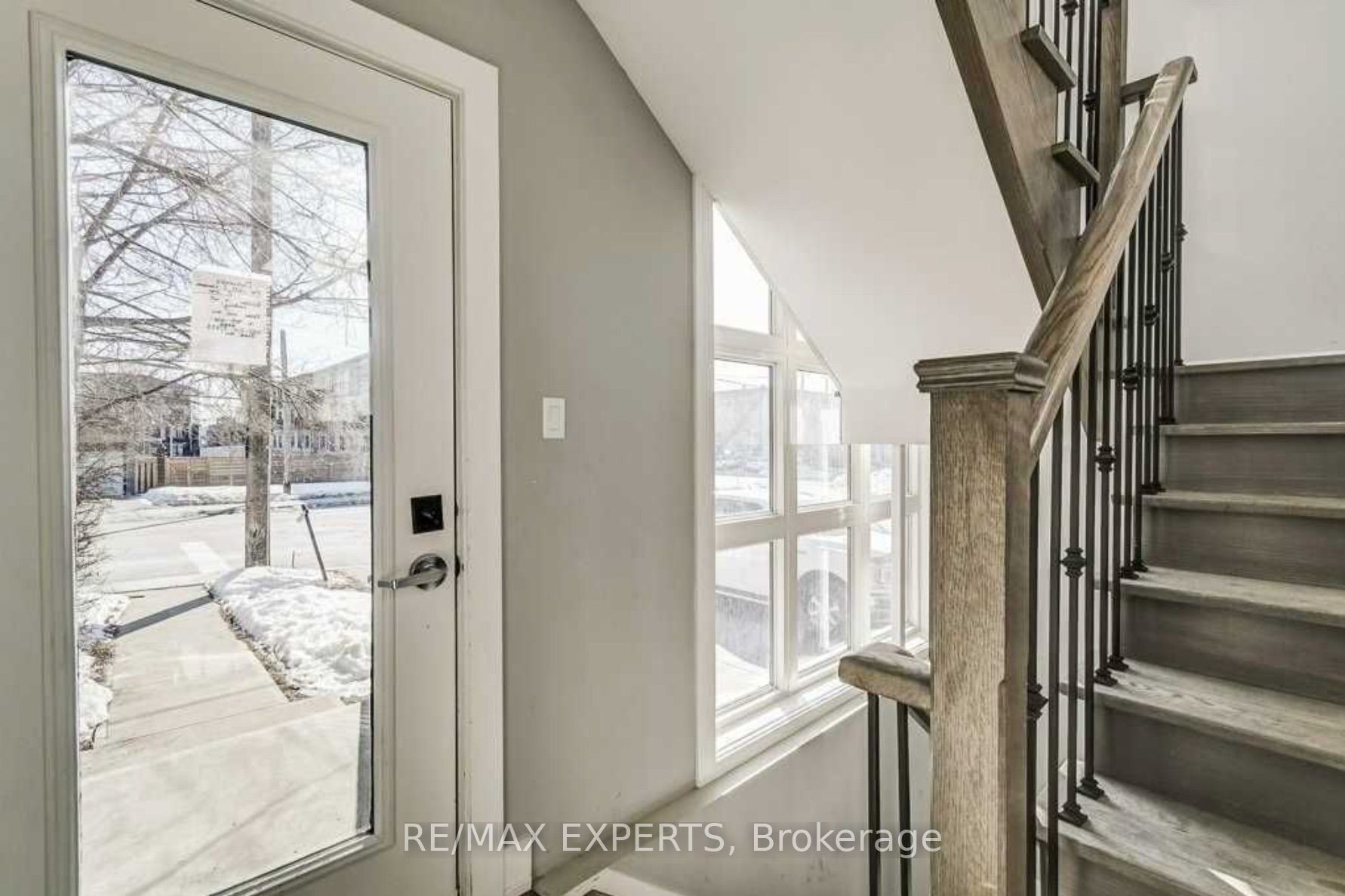 2 Hyde Avenue Property Photo 4