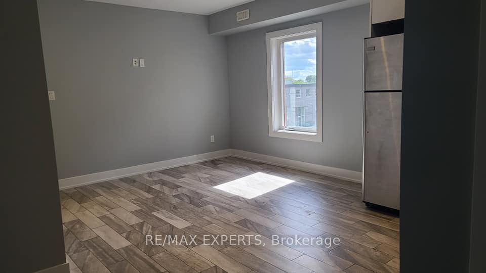 2 Hyde Avenue Property Photo 6