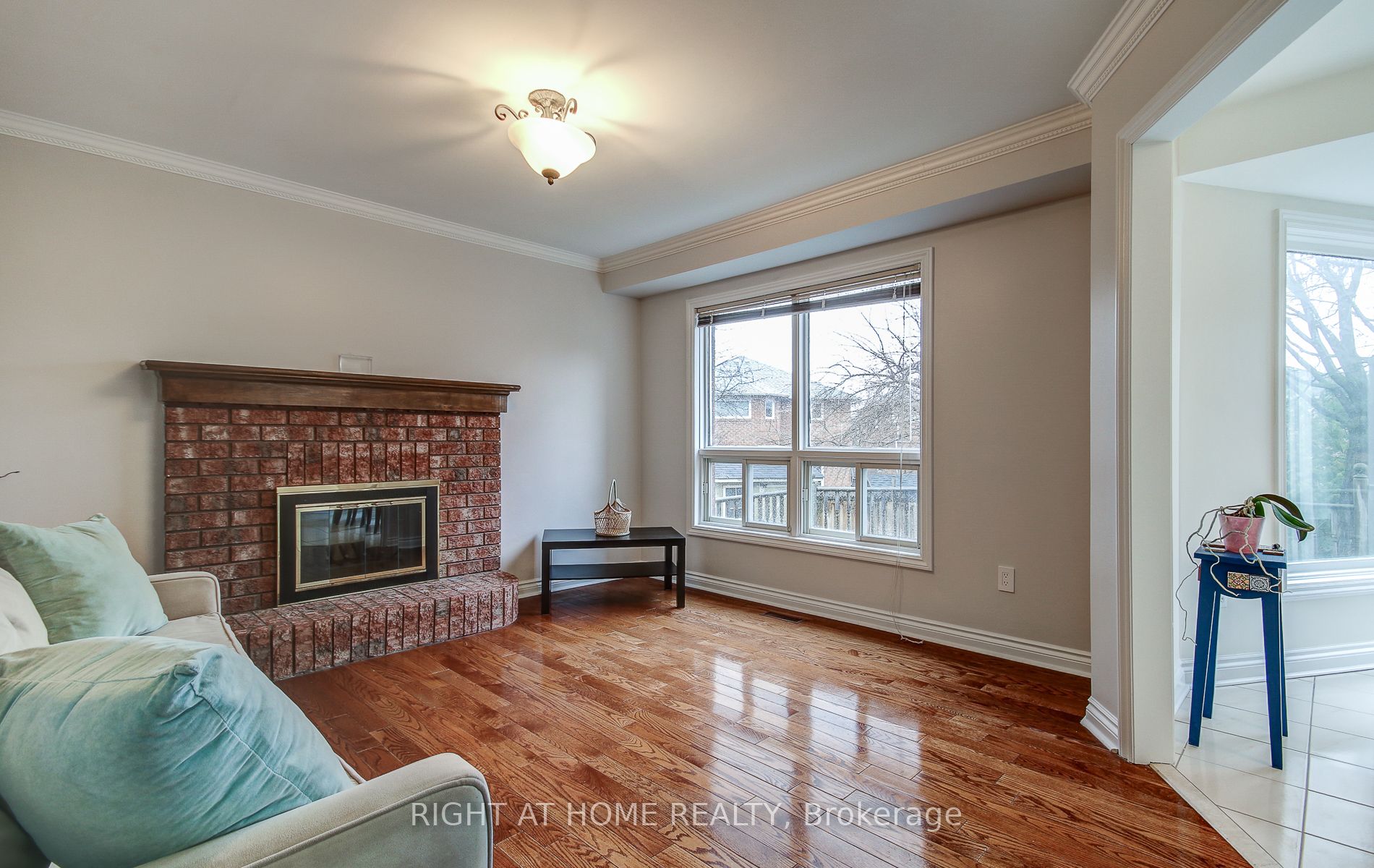 560 Chagall Court Property Photo 22