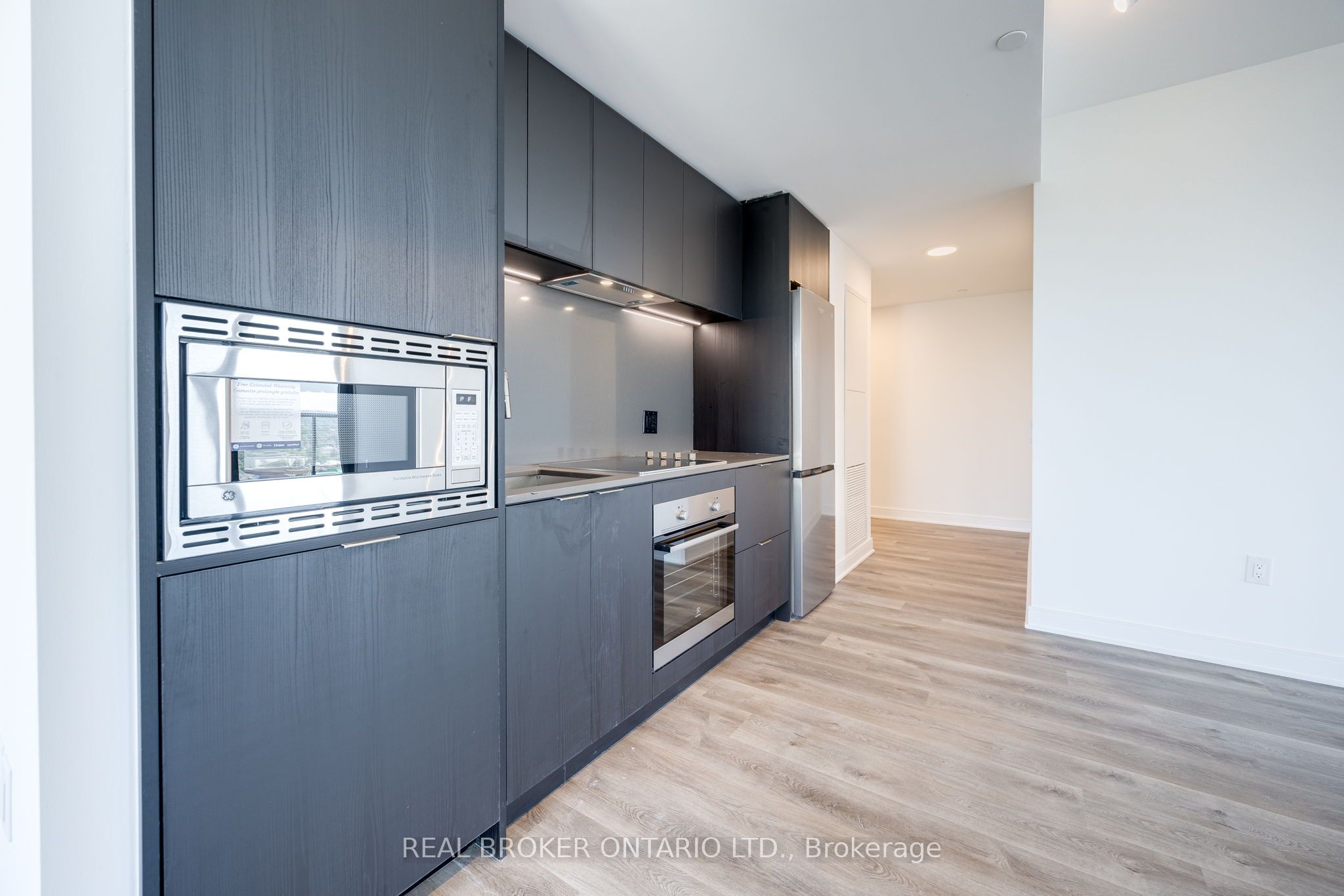 86 Dundas Street E 1602 Property Photo 17