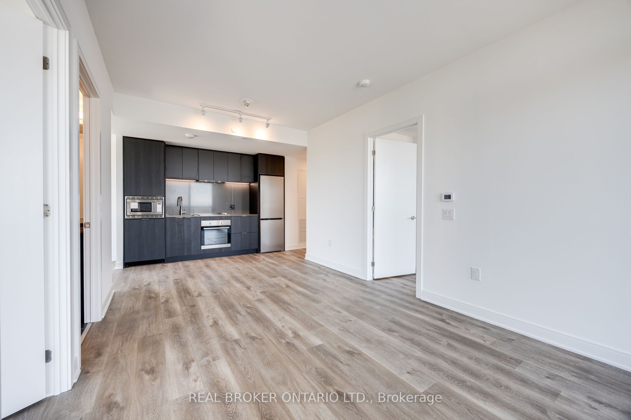86 Dundas Street E 1602 Property Photo 21