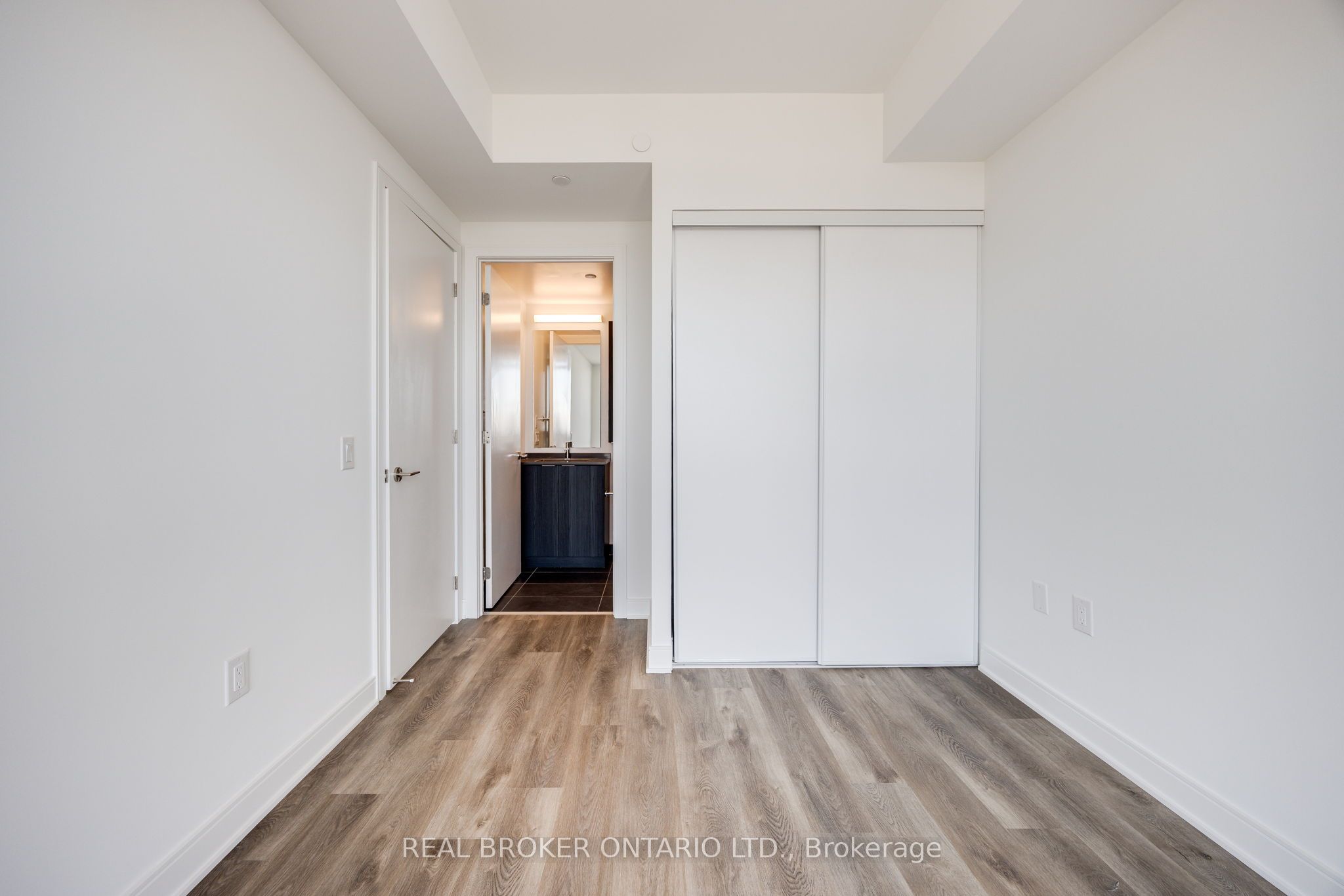 86 Dundas Street E 1602 Property Photo 26