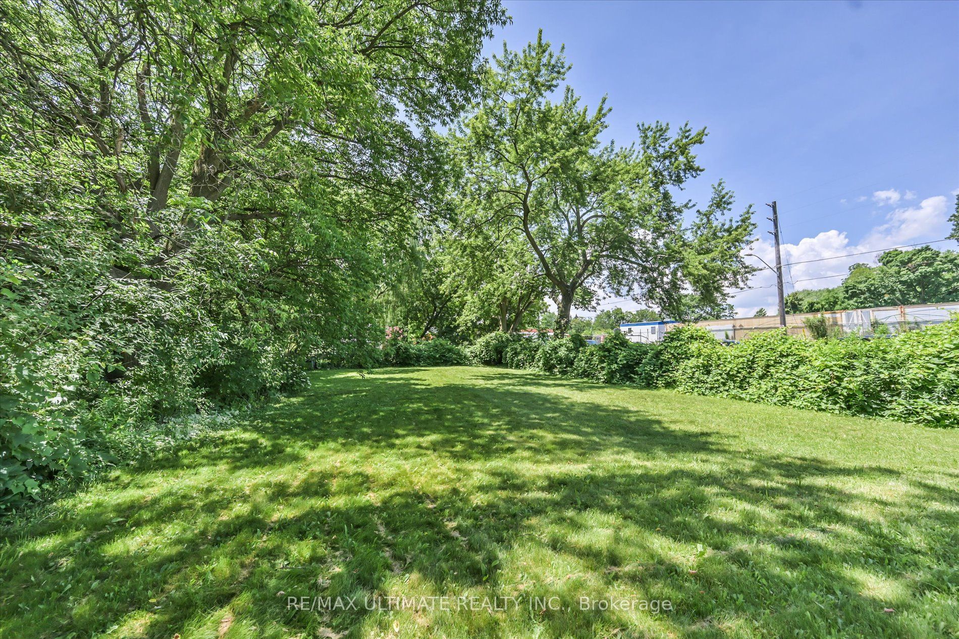 1076 Dixie Road Property Photo 27