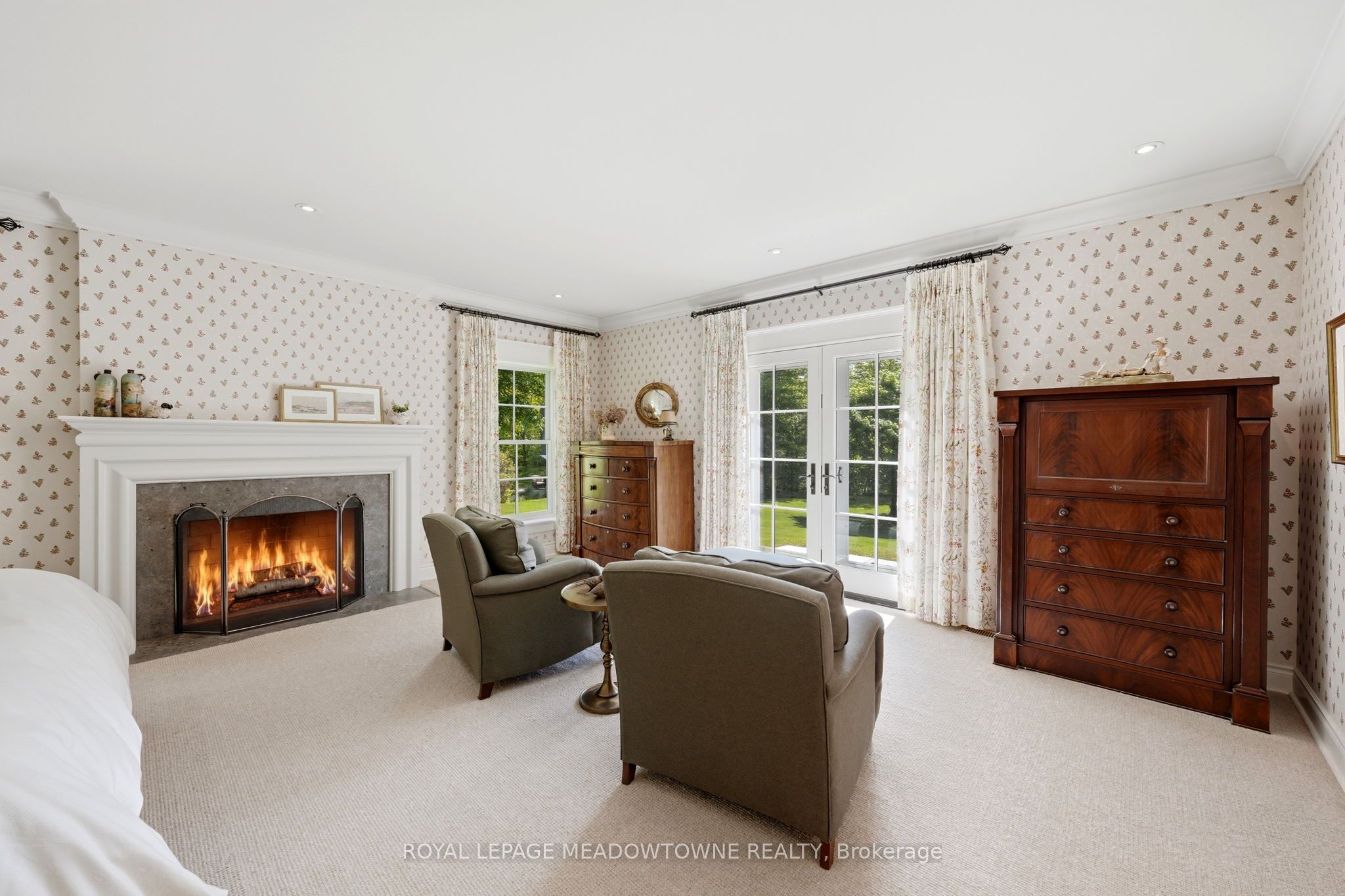 14249 Tenth Line Property Photo 21