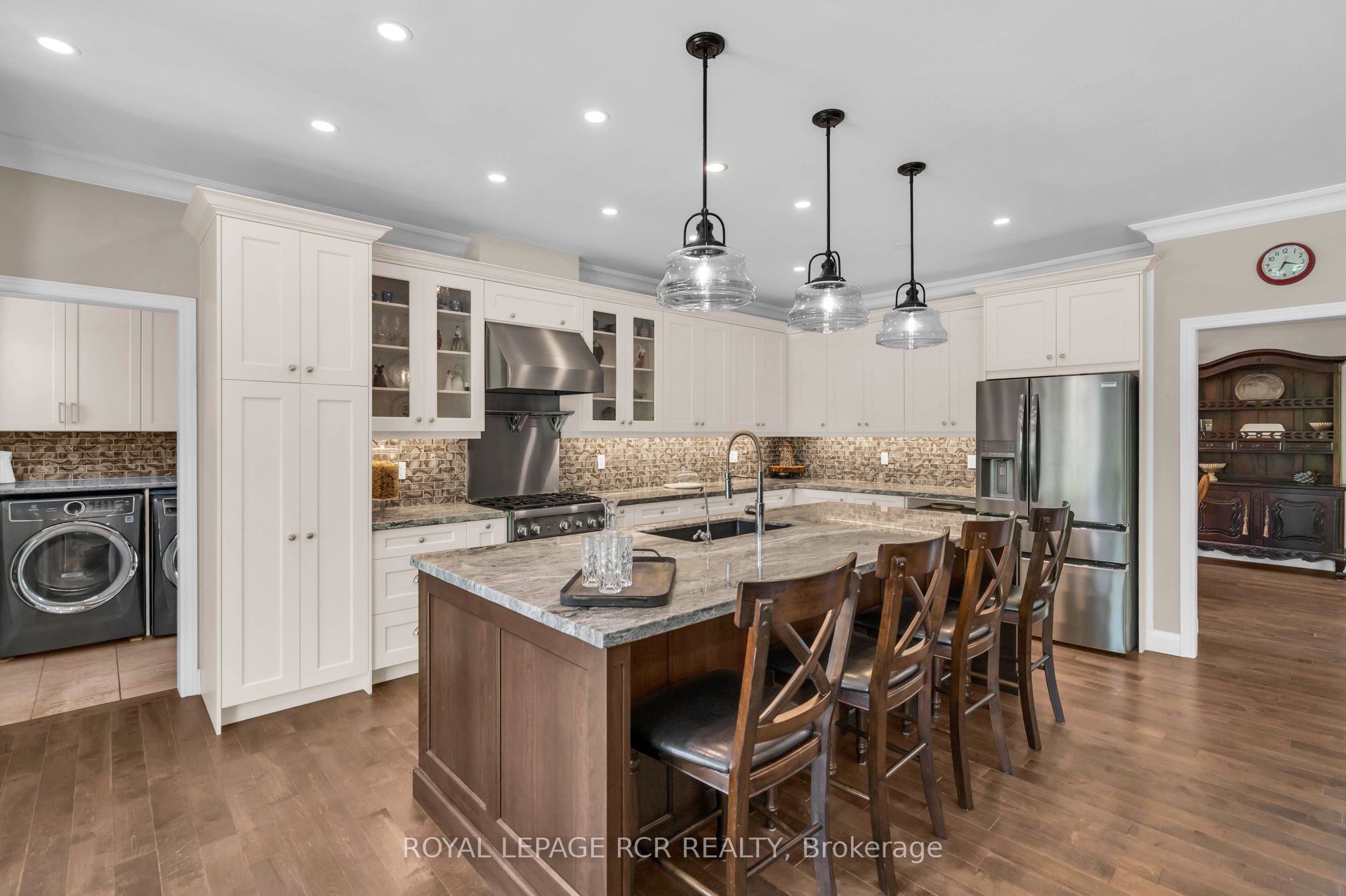 5 Massari Street Property Photo 9