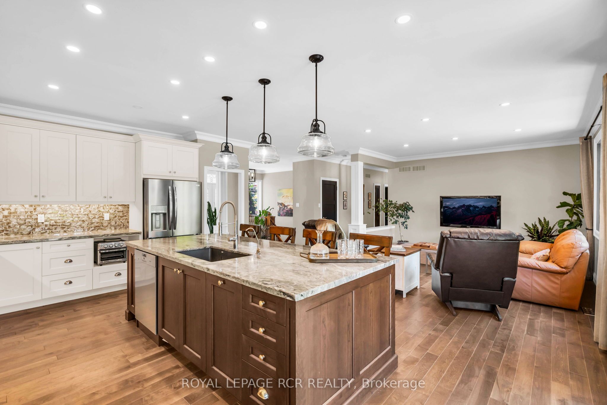 5 Massari Street Property Photo 13