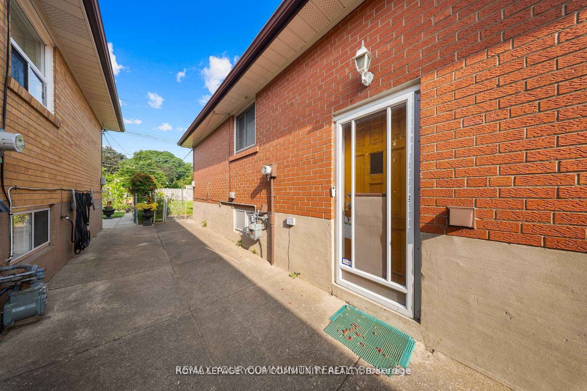 50 Felan Crescent Property Photo 5