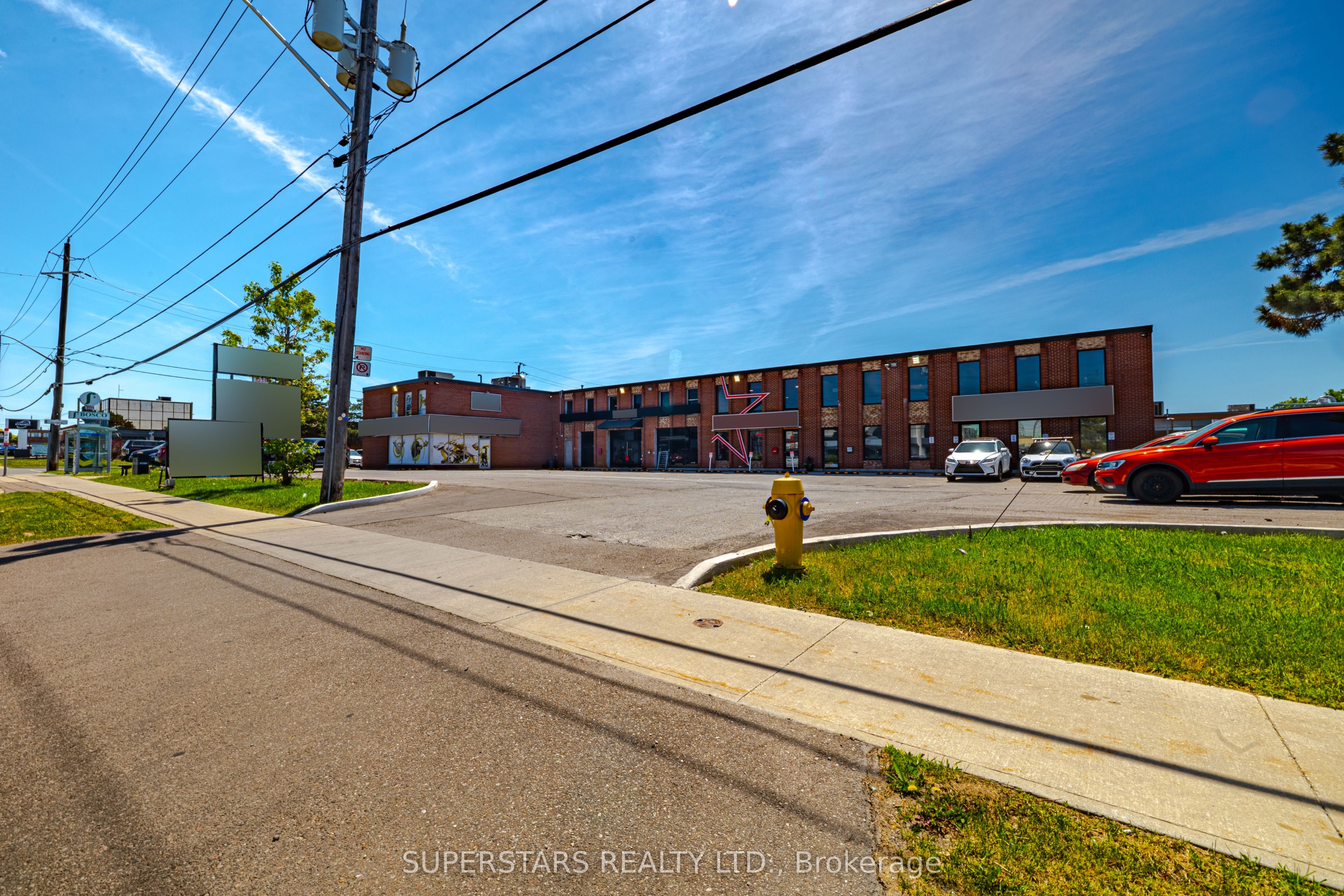 5235 Steeles Avenue W Property Photo 9