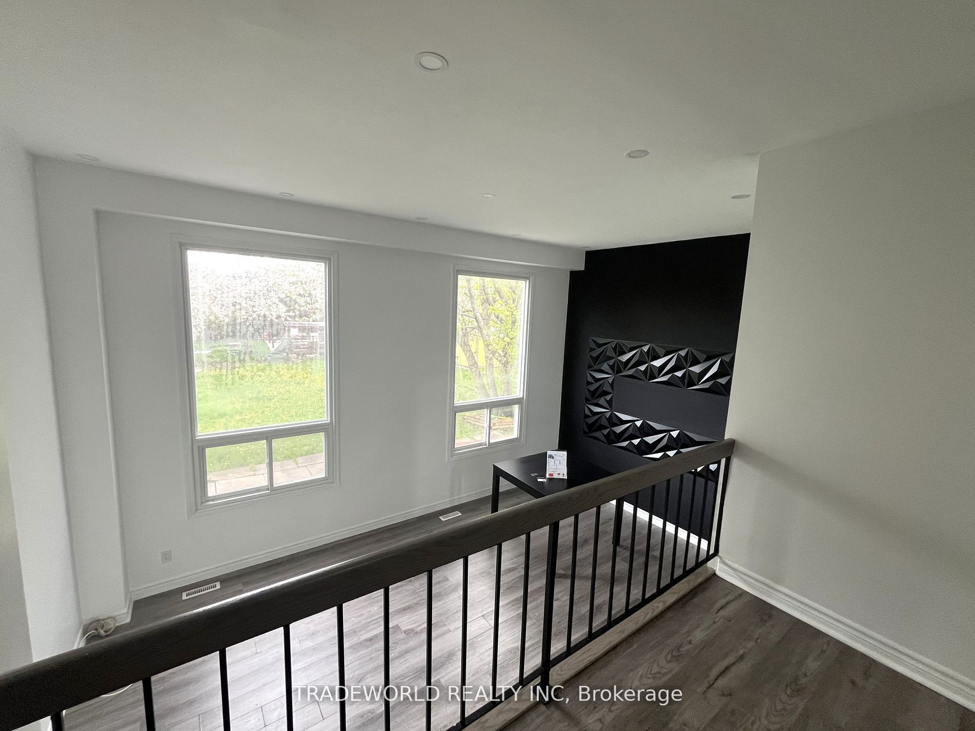 7465 Bybrook Drive Property Photo 10