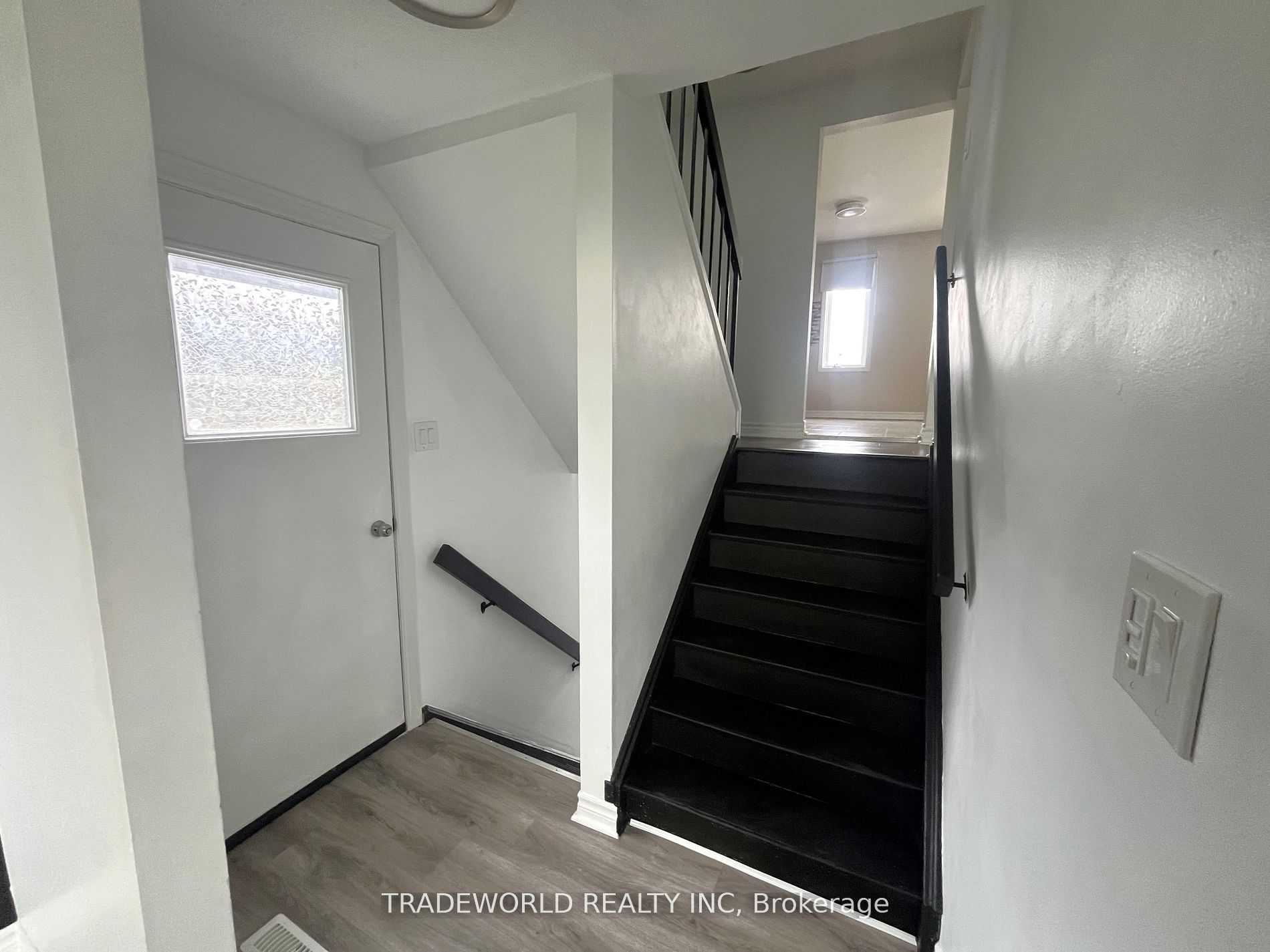7465 Bybrook Drive Property Photo 23
