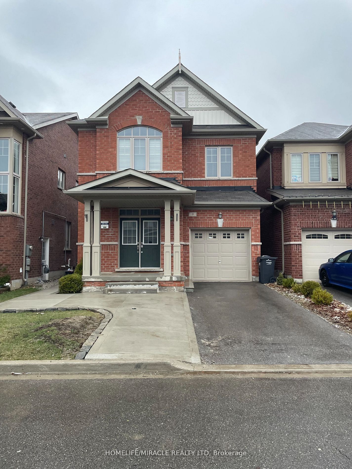 9 Humberstone Crescent Property Photo 1