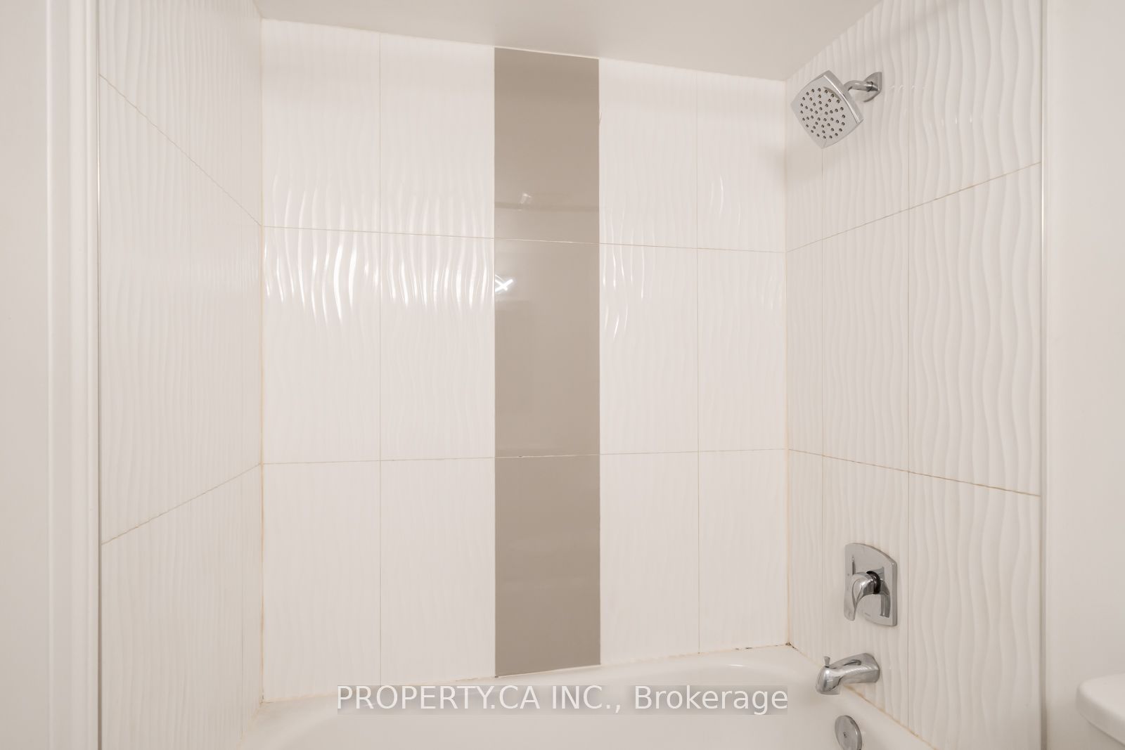 355 Rathburn Road E 1204 Property Photo 25