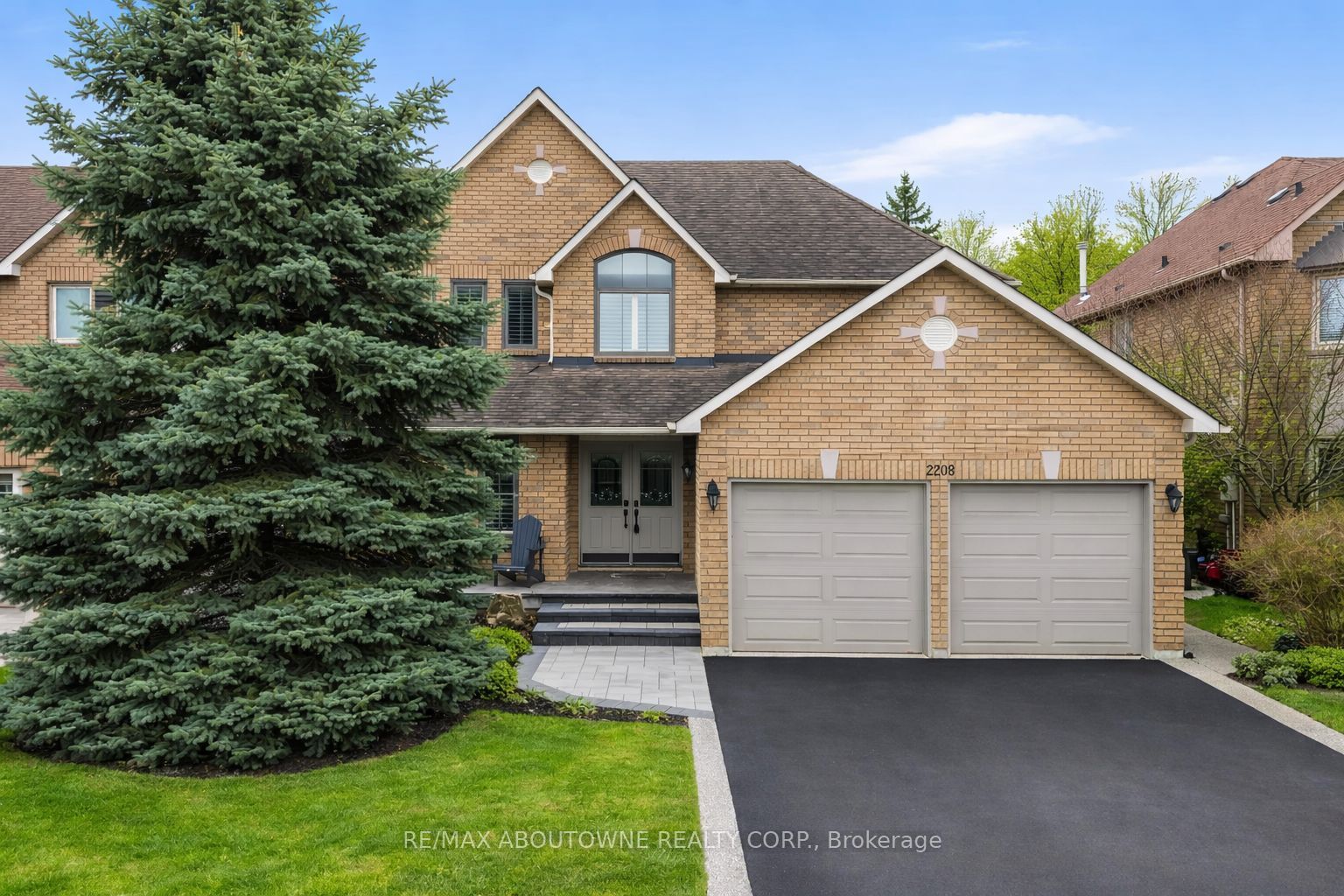 2208 Brays Lane Property Photo 1