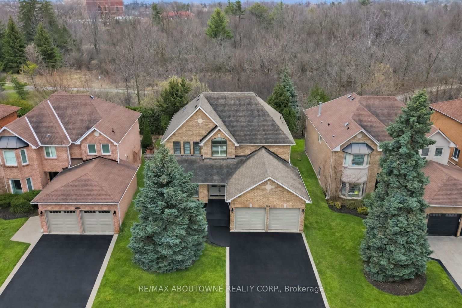 2208 Brays Lane Property Photo 2