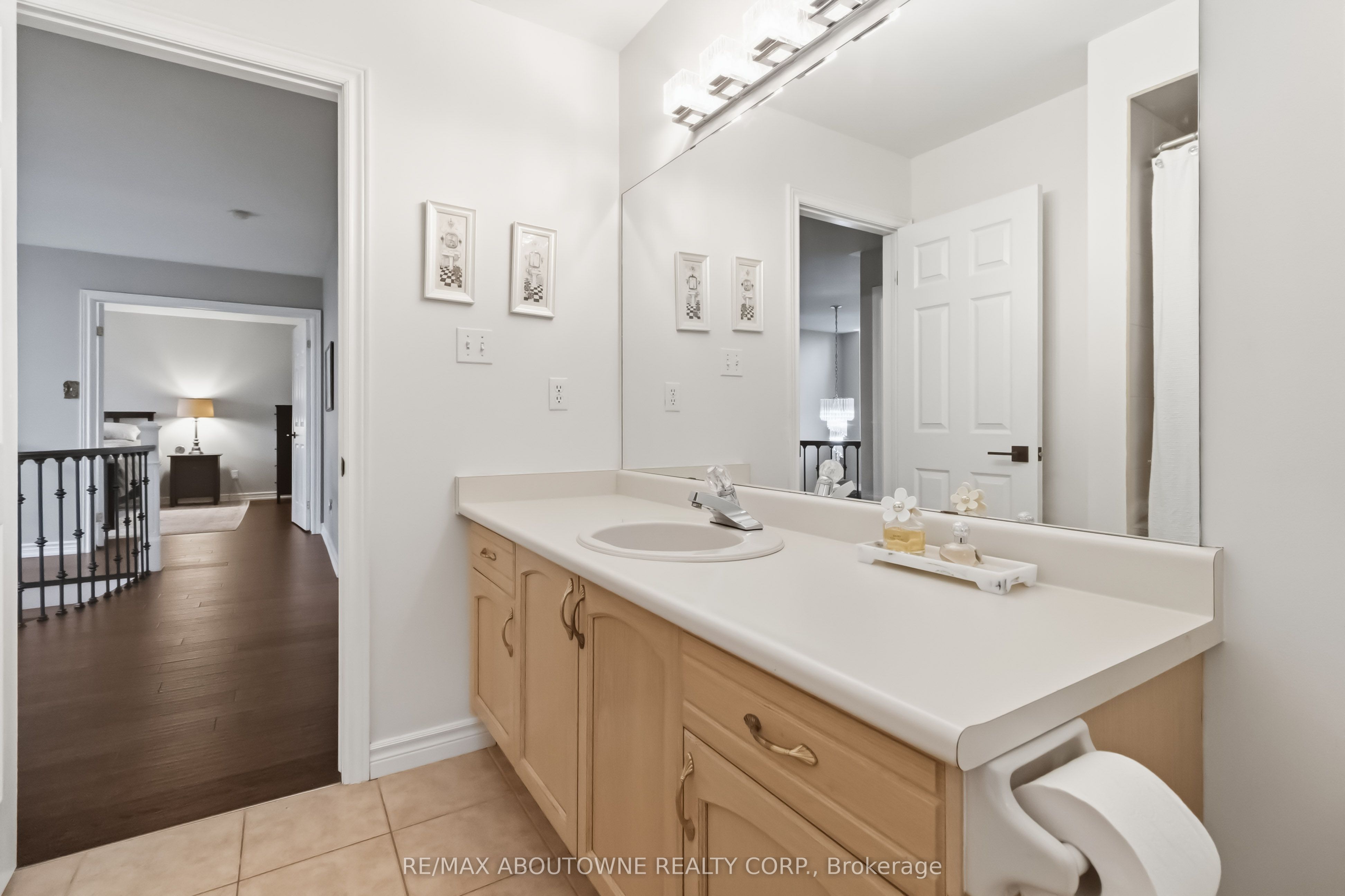 2208 Brays Lane Property Photo 29