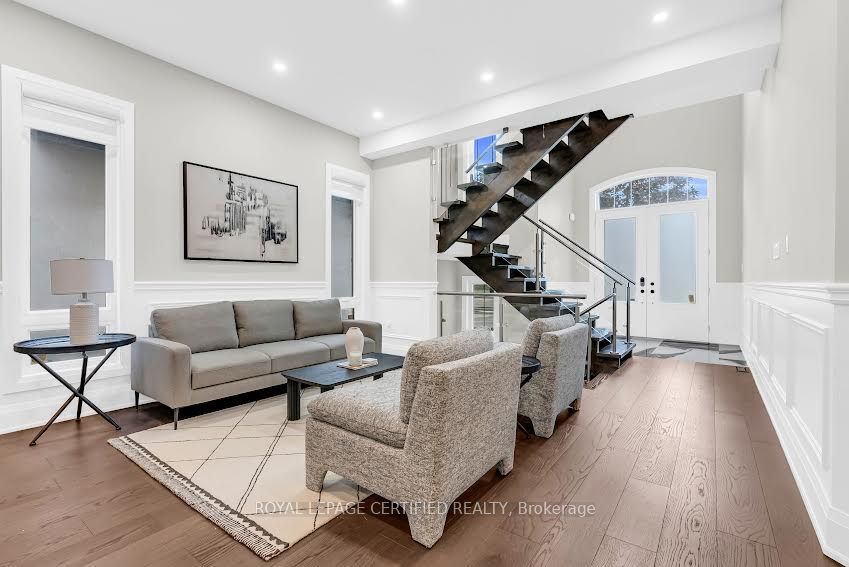185 Burloak Drive Property Photo 13