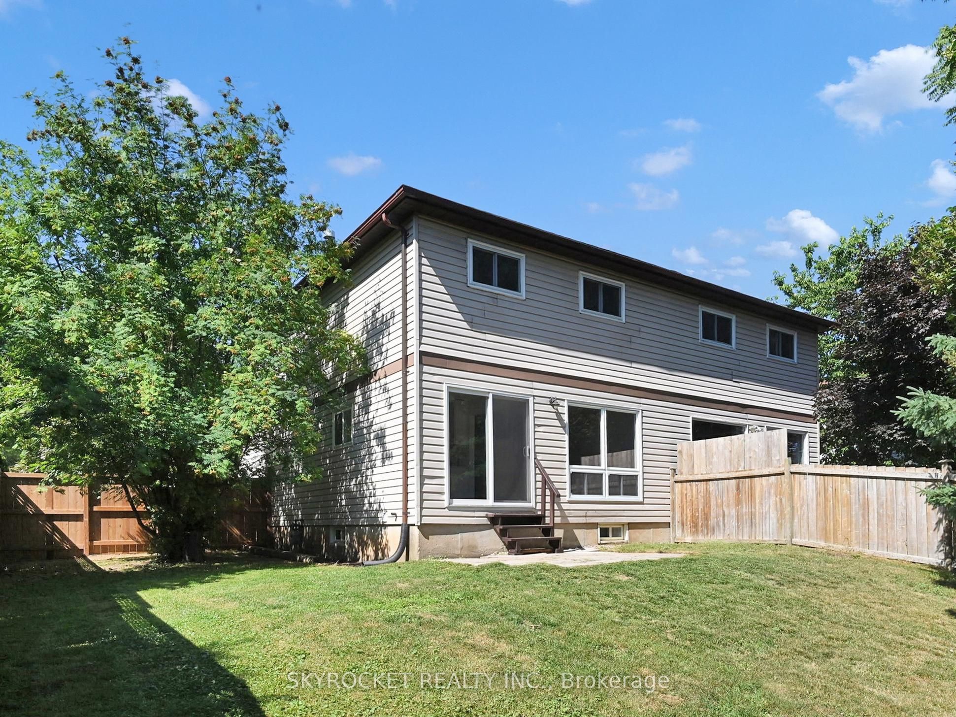 125 Bythia Street Property Photo 37