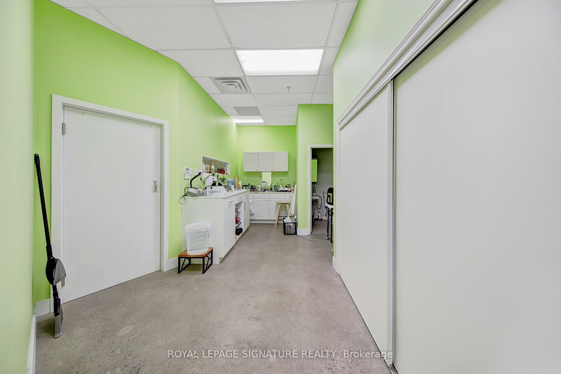 2400 Guelph Line 8 Property Photo 25