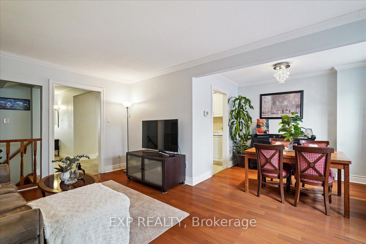 65 Greenwich Circle Property Photo 11