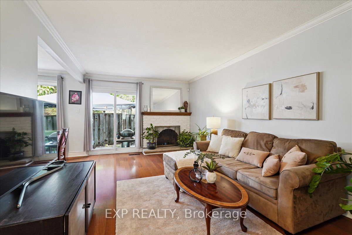 65 Greenwich Circle Property Photo 12