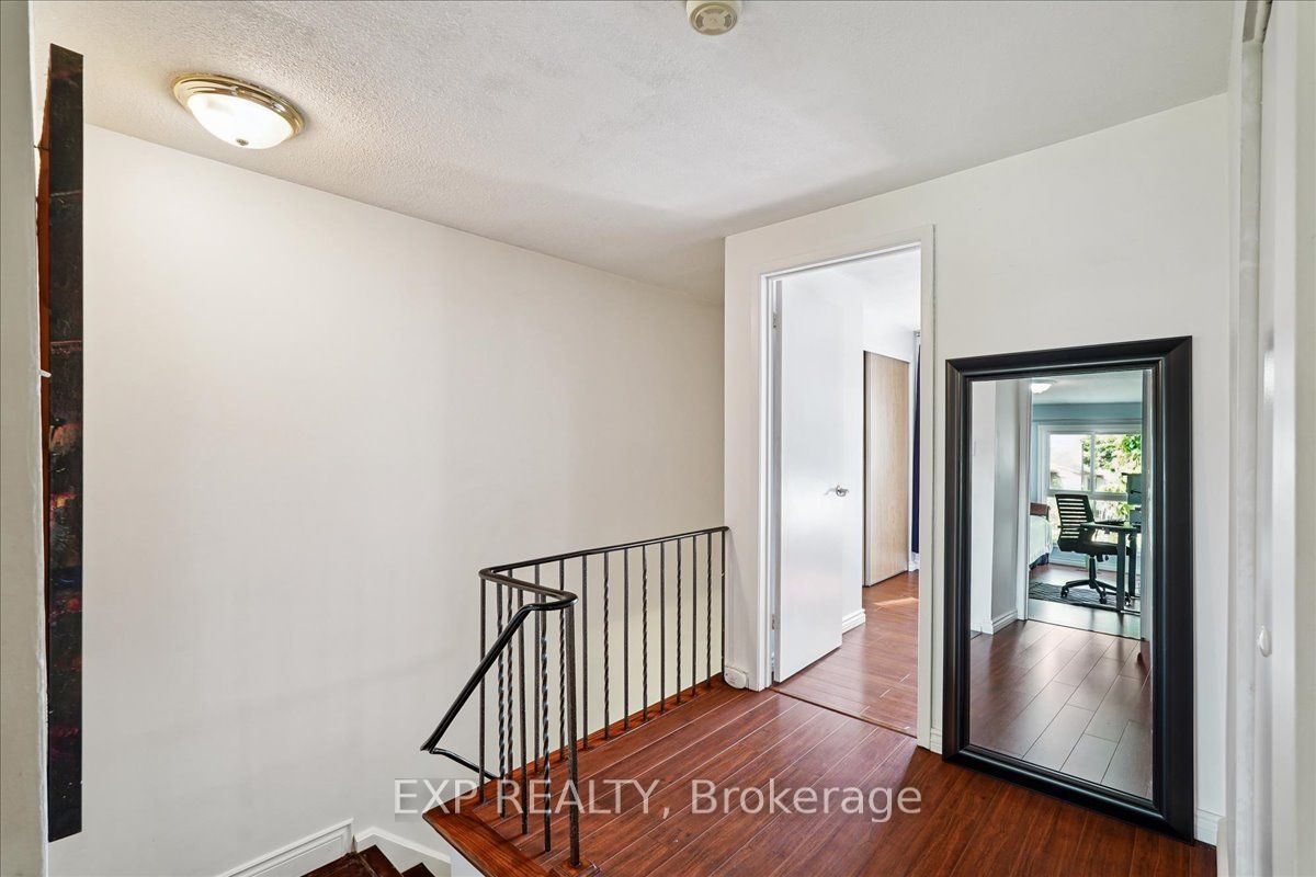 65 Greenwich Circle Property Photo 15