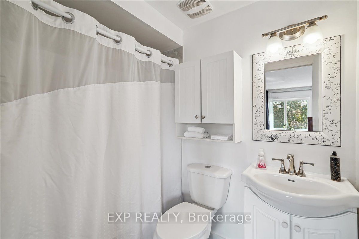 65 Greenwich Circle Property Photo 18