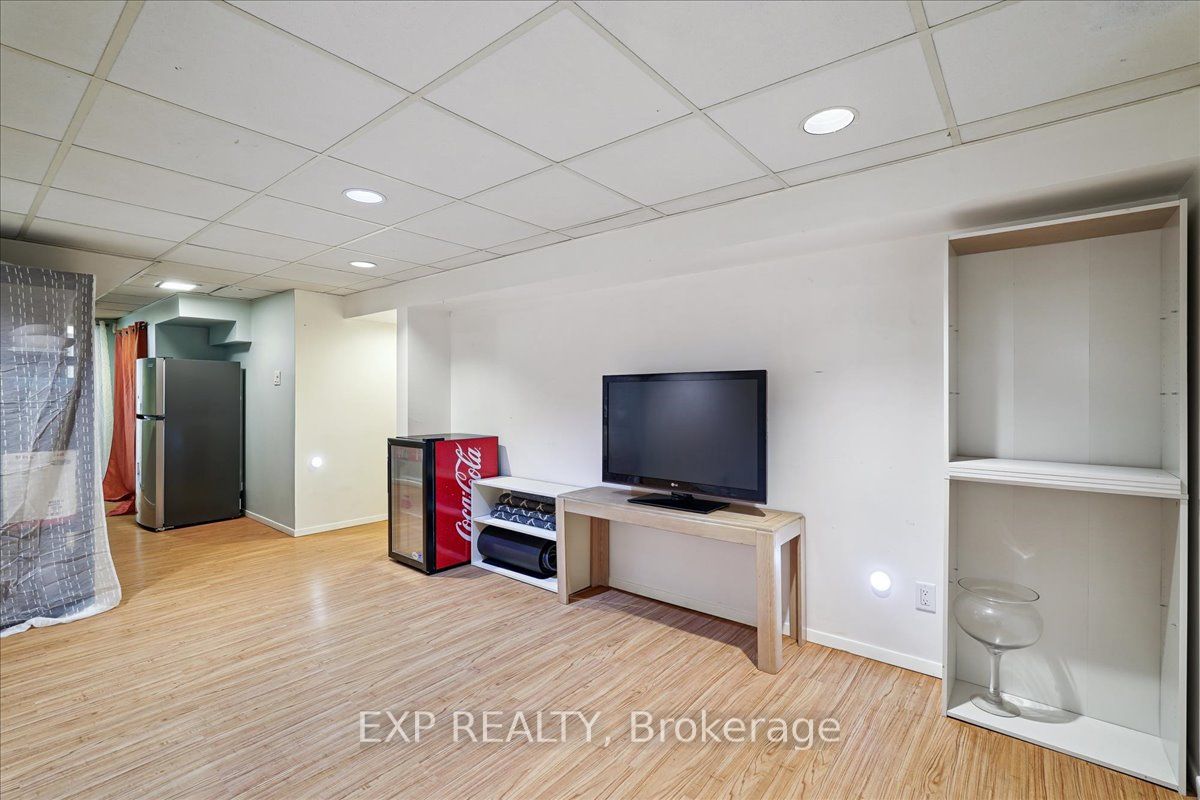 65 Greenwich Circle Property Photo 26