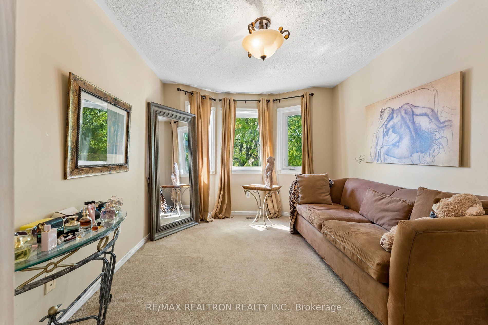 16 Bison Run Road Property Photo 10