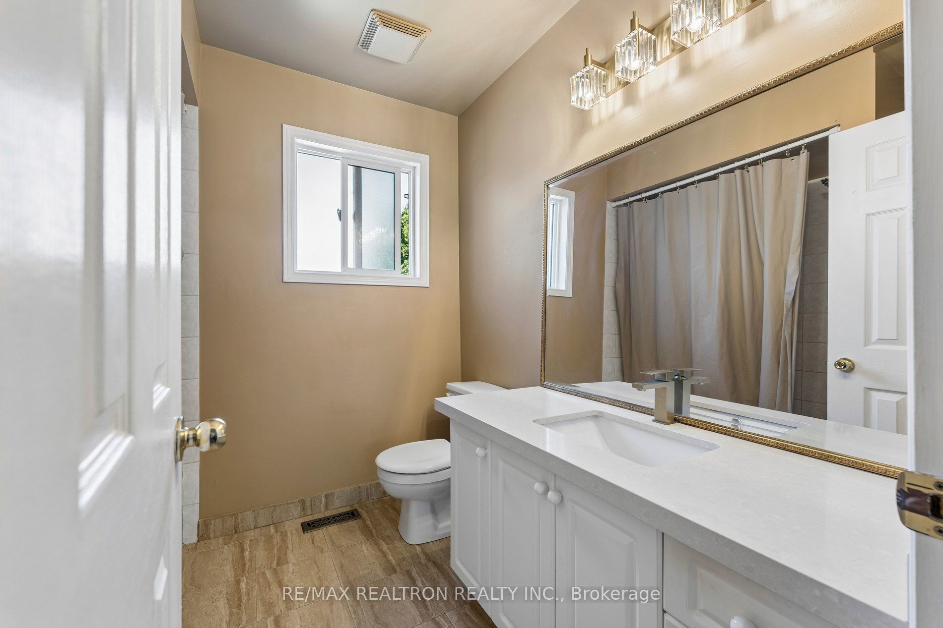 16 Bison Run Road Property Photo 13