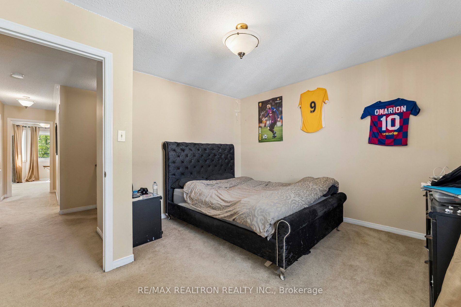 16 Bison Run Road Property Photo 14
