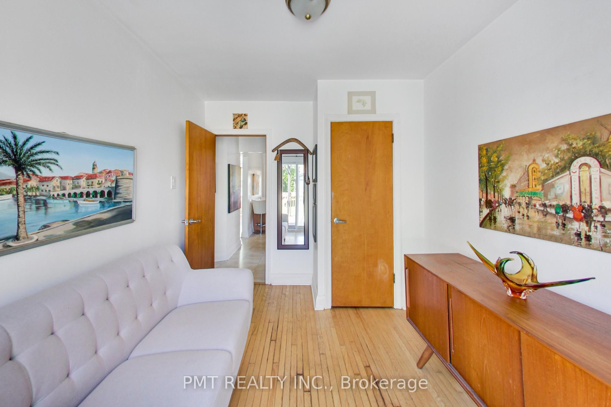 25 Ronald Avenue Property Photo 19