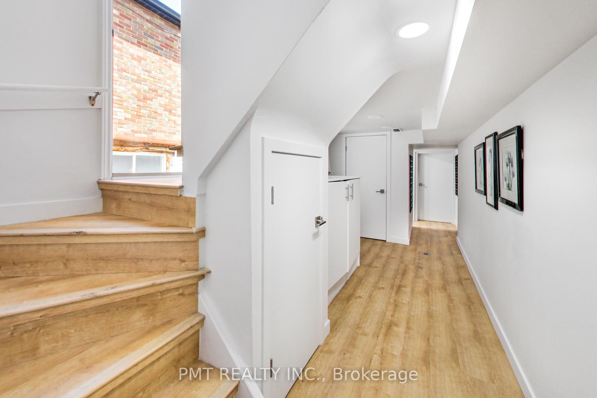 25 Ronald Avenue Property Photo 22