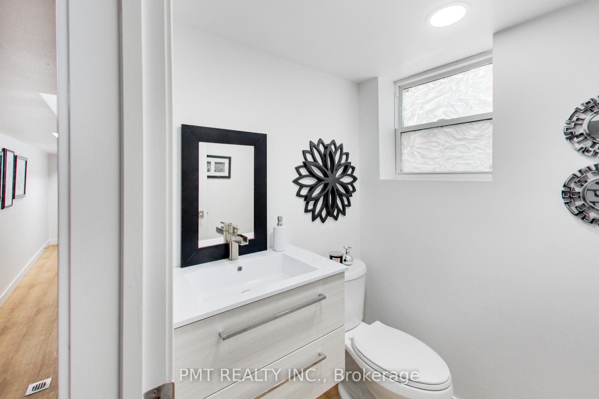25 Ronald Avenue Property Photo 25