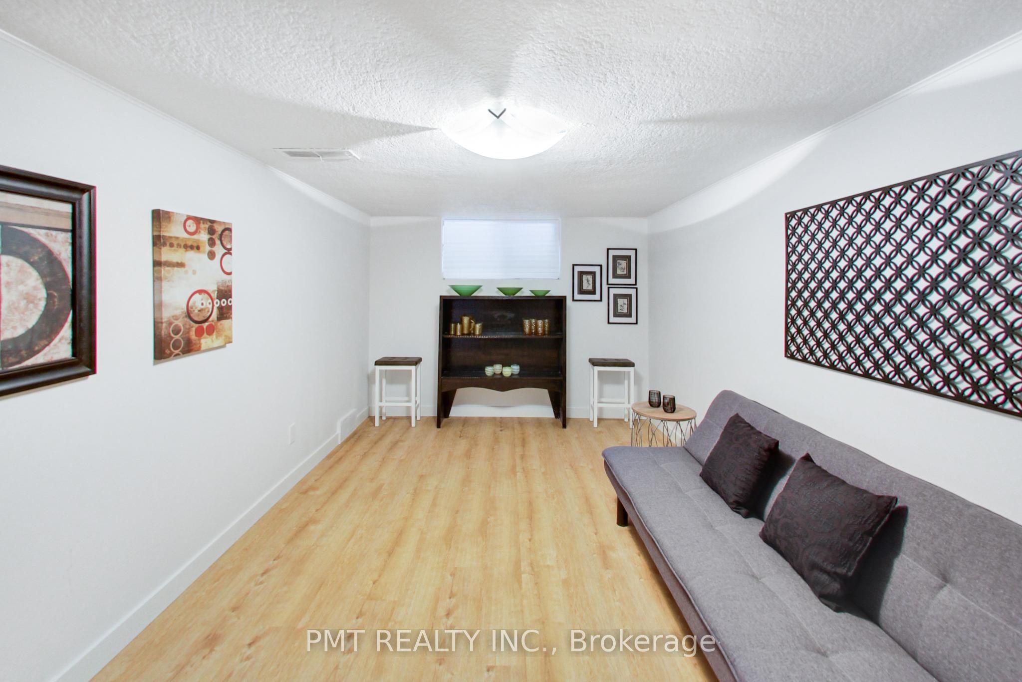 25 Ronald Avenue Property Photo 27