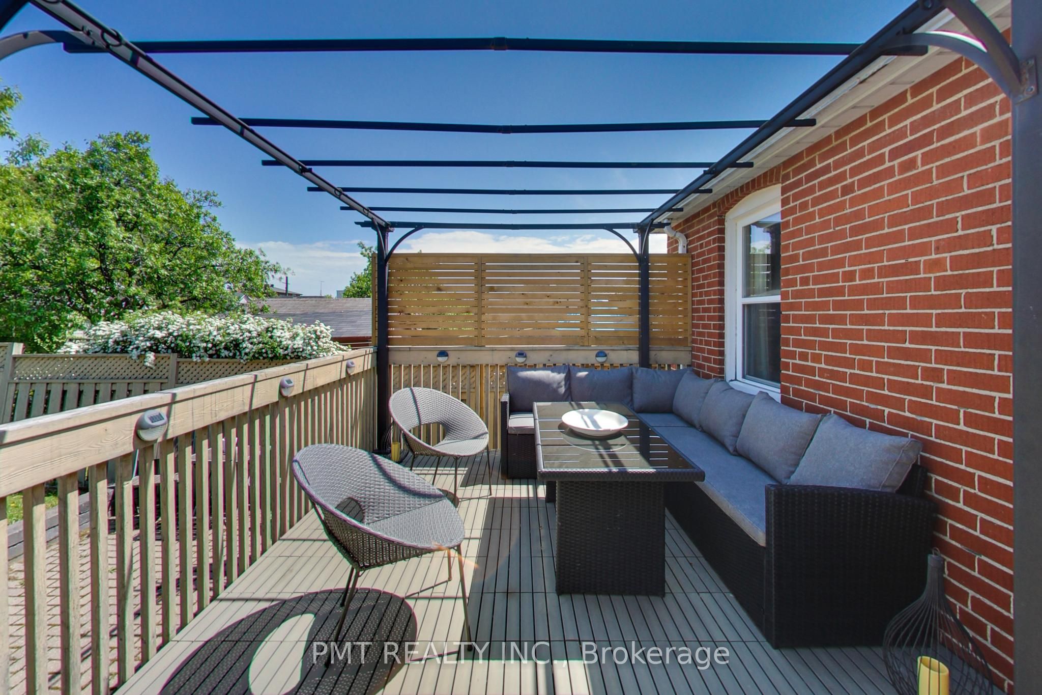 25 Ronald Avenue Property Photo 32