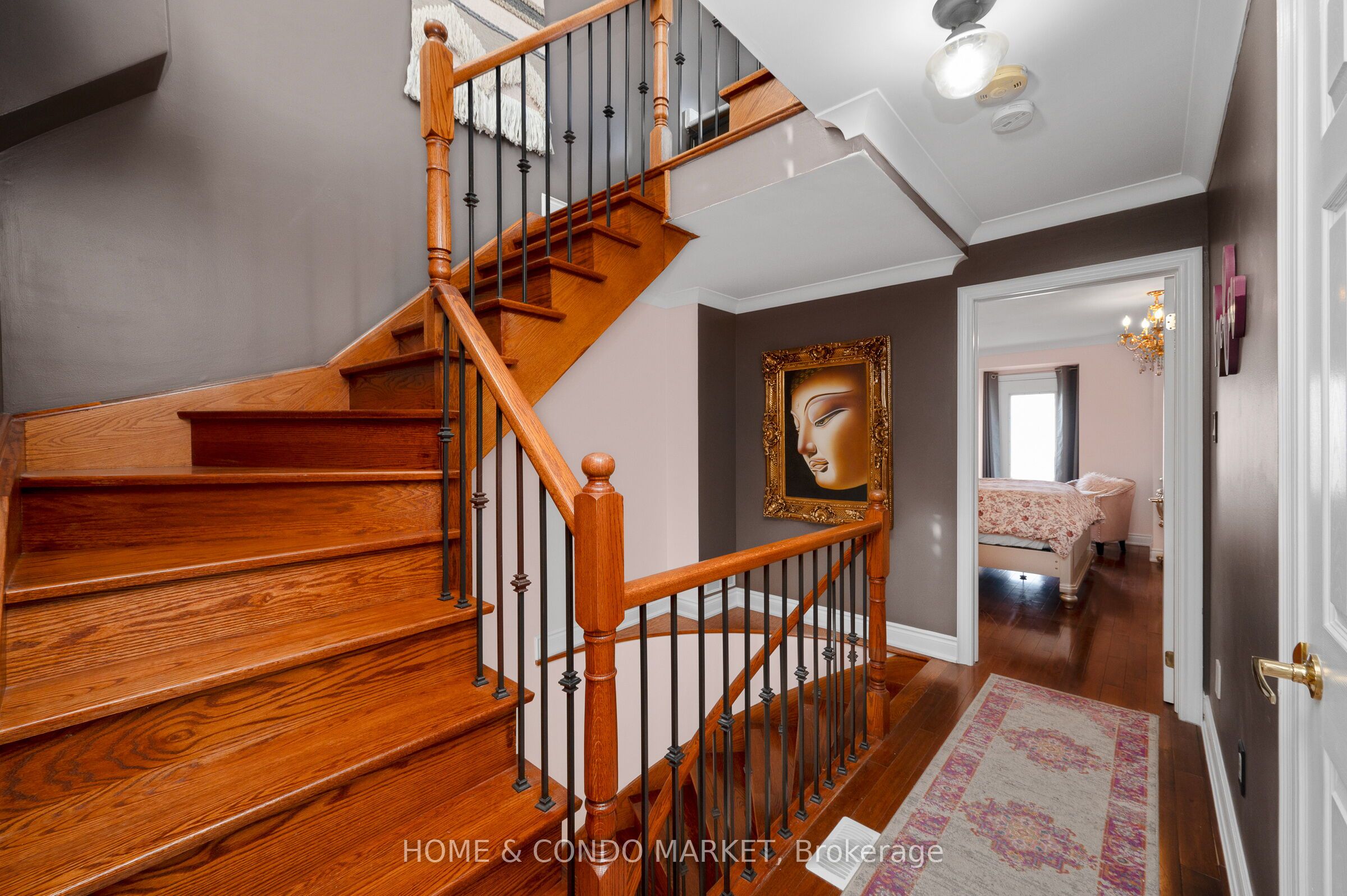 194 Lakeshore Road W Property Photo 26