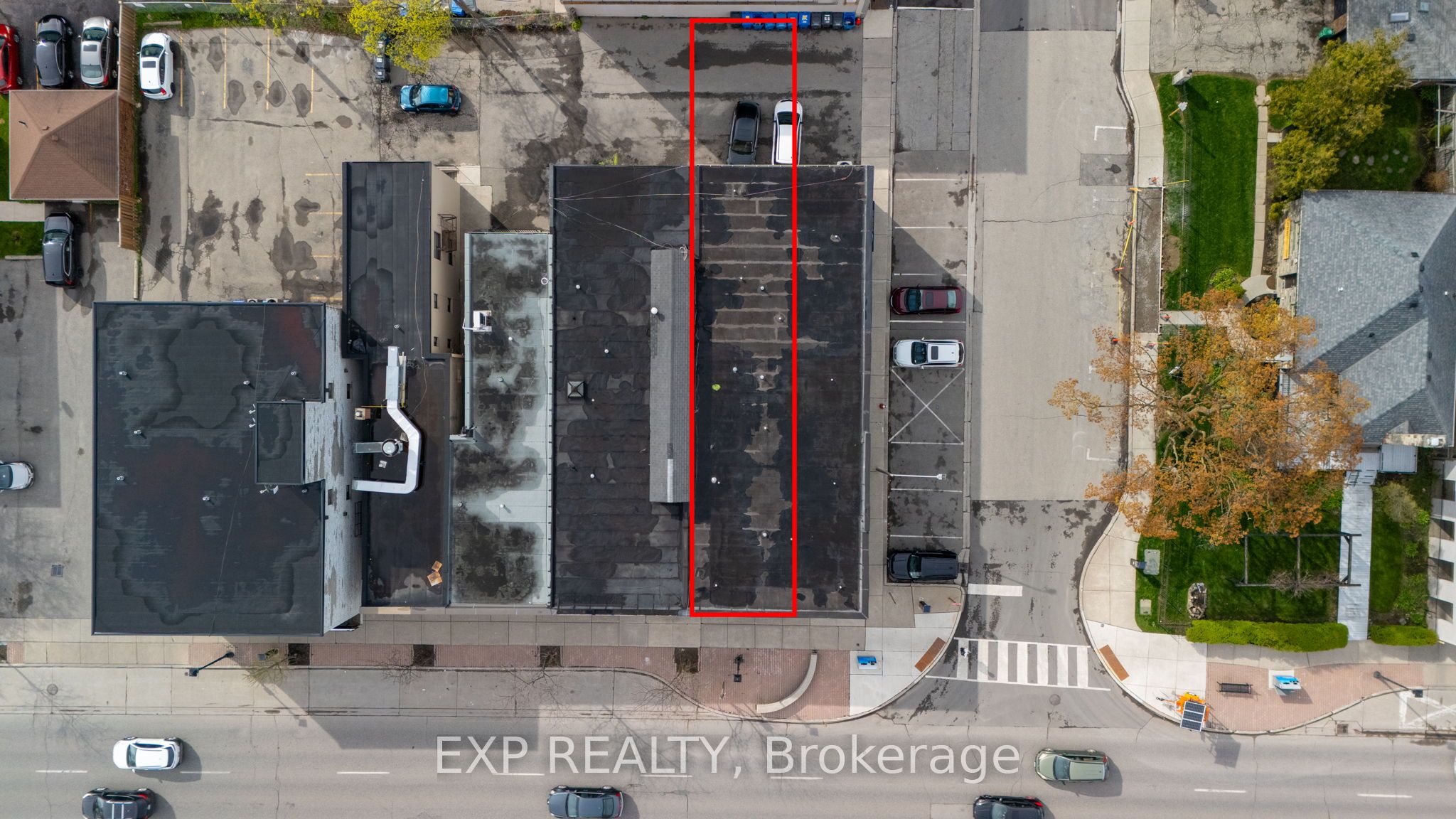 258 Lakeshore Road E Property Photo 21