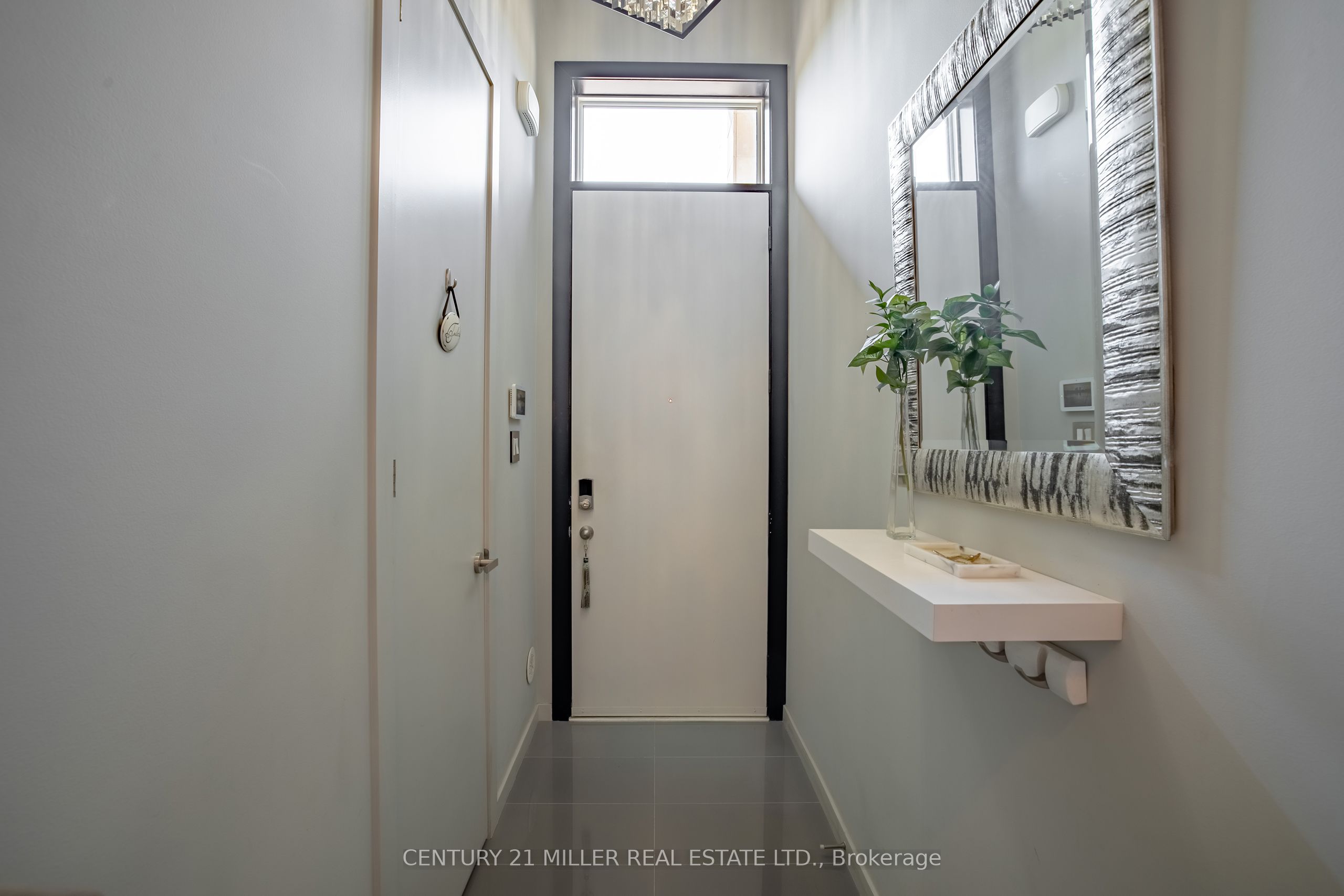 469 Nautical Boulevard Property Photo 3