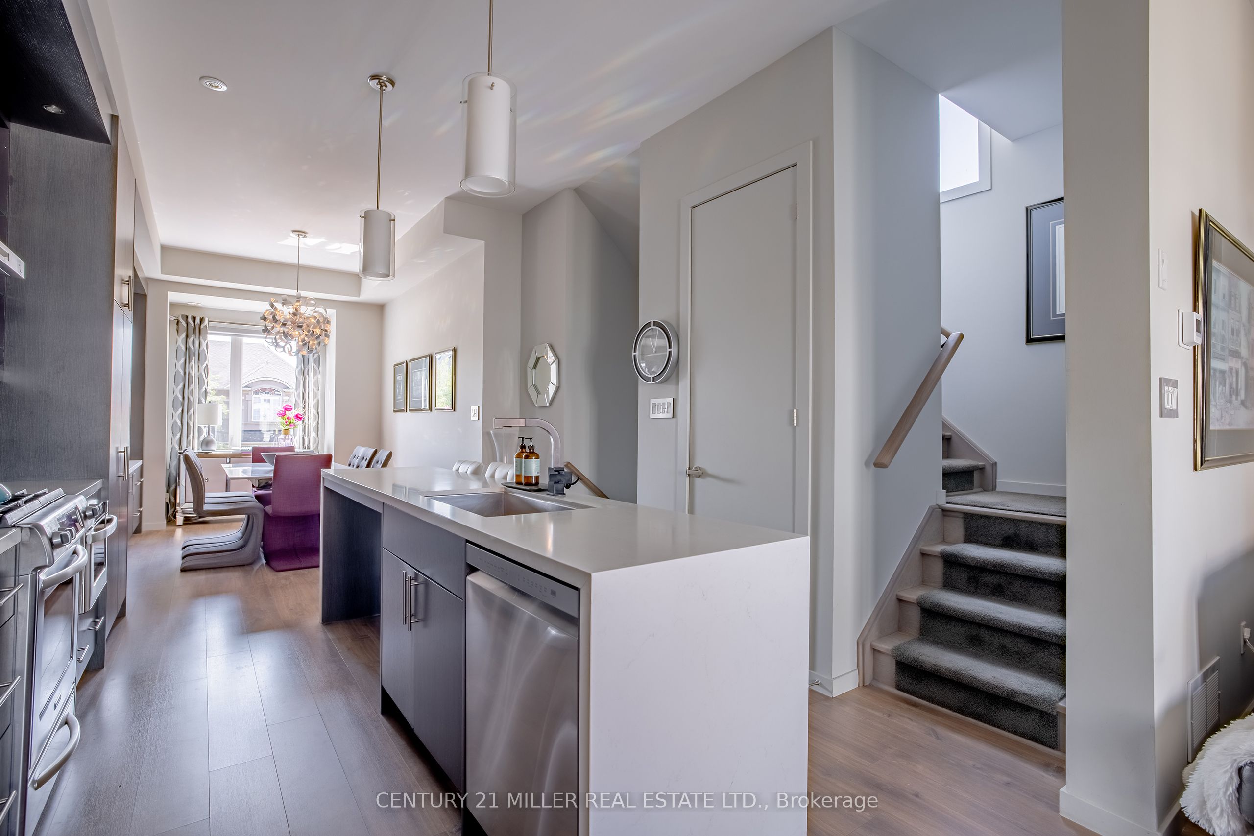 469 Nautical Boulevard Property Photo 8