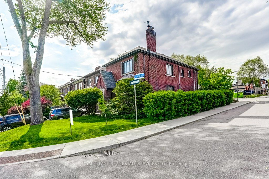 2 Larkin Avenue Property Photo 3
