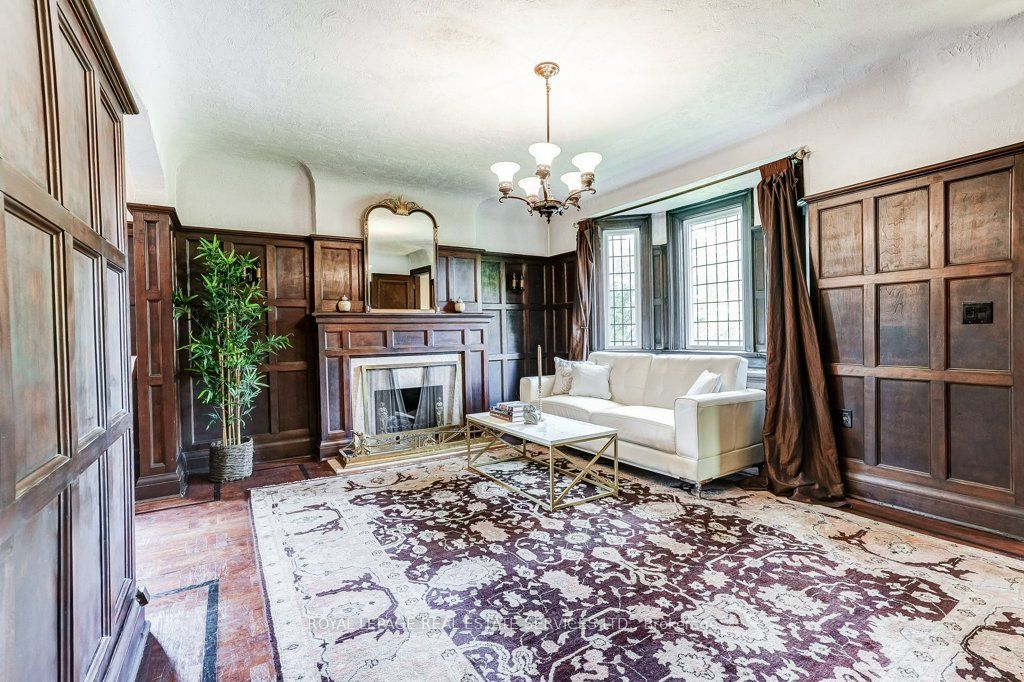 2 Larkin Avenue Property Photo 9
