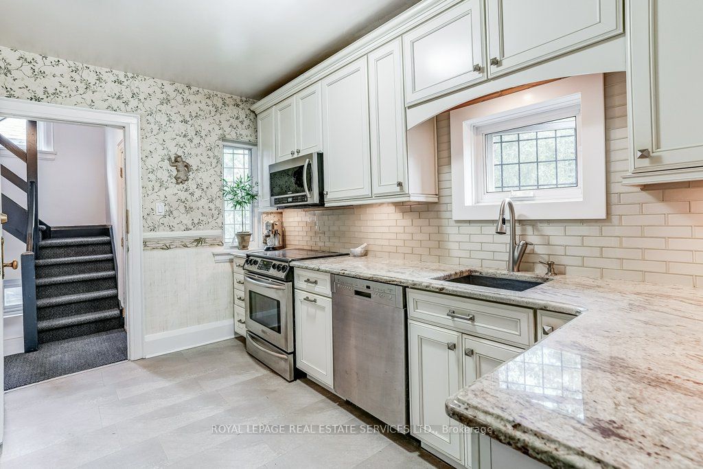 2 Larkin Avenue Property Photo 14