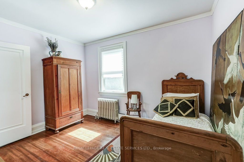 2 Larkin Avenue Property Photo 22