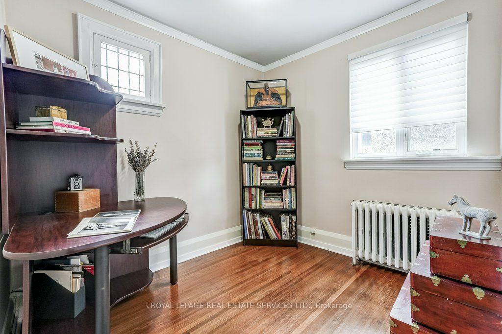 2 Larkin Avenue Property Photo 23