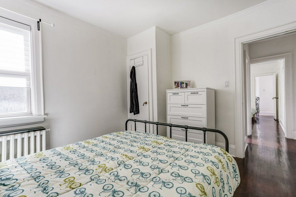 2 Larkin Avenue Property Photo 37